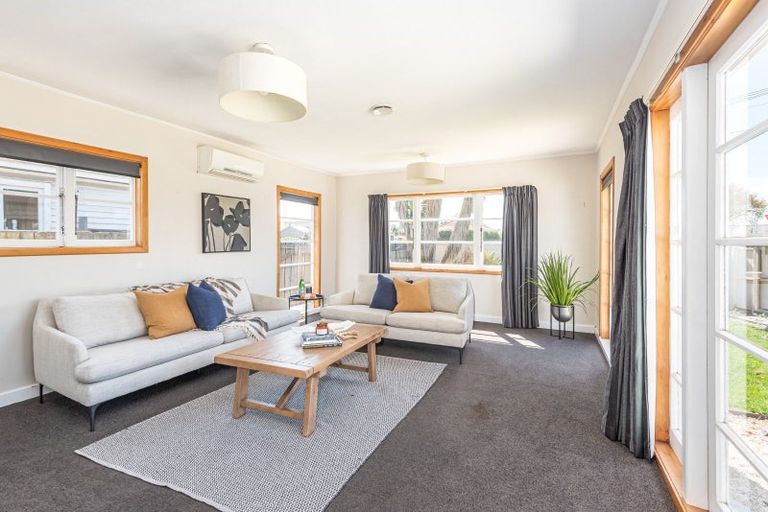 Photo of property in 1/3 Croziers Road, St Albans, Christchurch, 8052