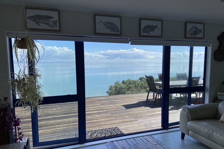 Photo of property in 121 Torkar Road, Clarks Beach, 2122