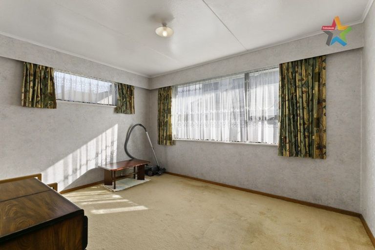 Photo of property in 59 Chapman Crescent, Naenae, Lower Hutt, 5011