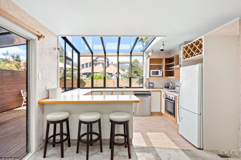 Photo of property in 28a Penrose Street, Woburn, Lower Hutt, 5010