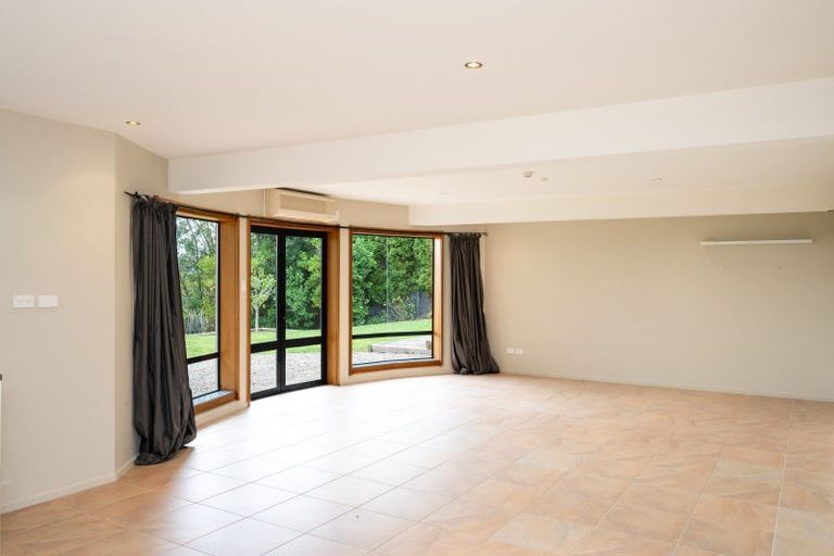 Photo of property in 6 Hikanui Place, Havelock North, 4130