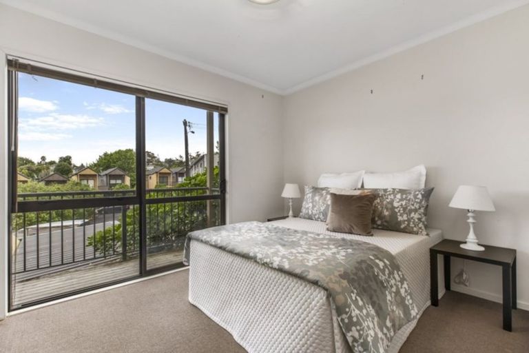 Photo of property in 25/94 Glengarry Road, Glen Eden, Auckland, 0602