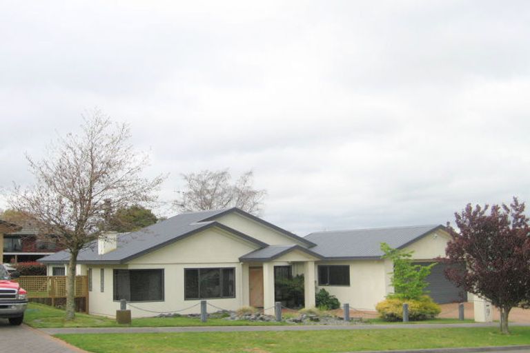 Photo of property in 9 Robinson Terrace, Rangatira Park, Taupo, 3330