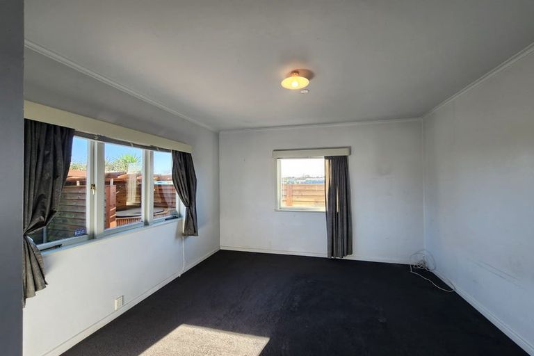 Photo of property in 121e George Street, Tuakau, 2121