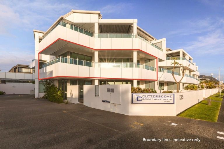 Photo of property in 201/136 Marine Parade, Mount Maunganui, 3116