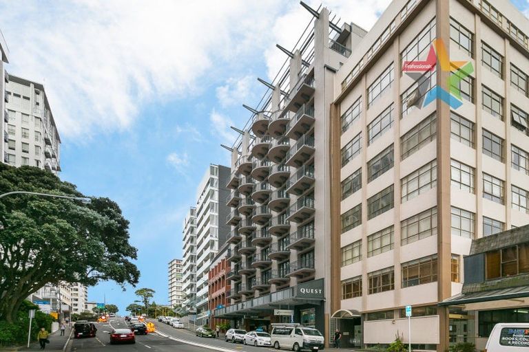 Photo of property in Atrium Towers, 6b/154 The Terrace, Wellington Central, Wellington, 6011