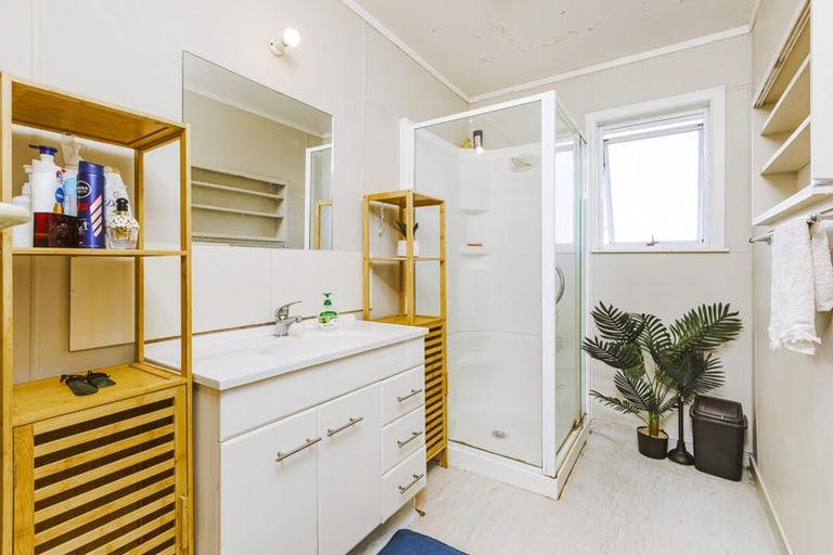 Photo of property in 10a Frank Hewitt Street, Pukekohe, 2120