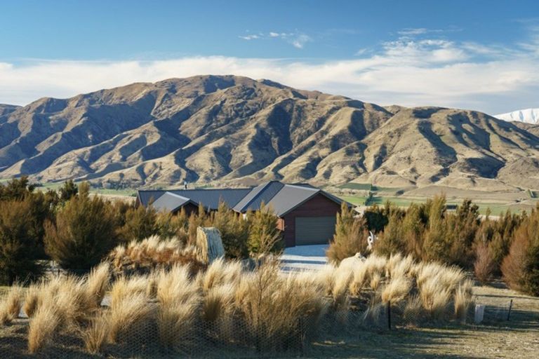 Photo of property in 125 Wailana Heights Drive, Queensberry, Cromwell, 9383