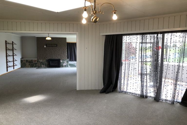 Photo of property in 1 Riverview Lane, Balclutha, 9230
