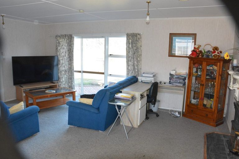 Photo of property in 46 Ketemarae Road, Normanby, Hawera, 4614