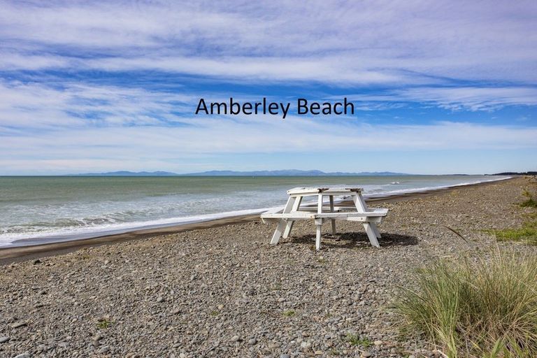 Photo of property in 14 Chamberlain Avenue, Amberley, 7481