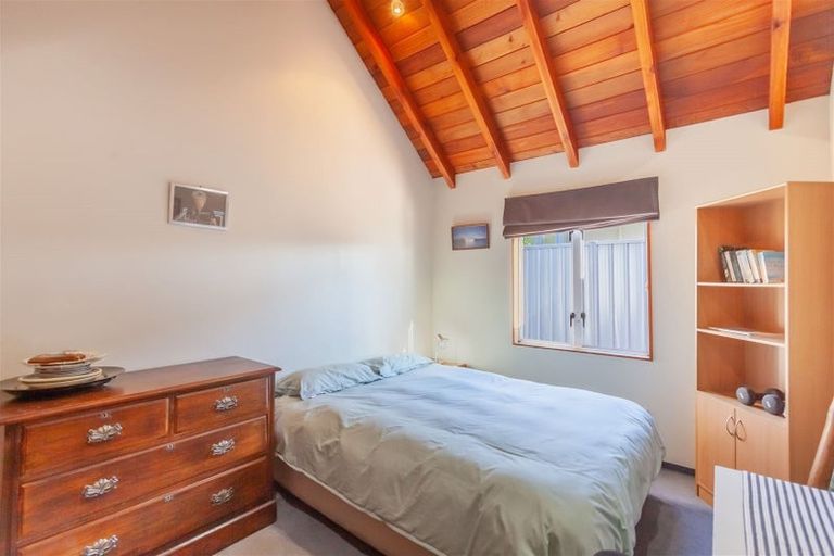 Photo of property in 3 George Street, Hospital Hill, Napier, 4110