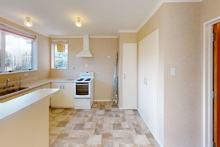 Photo of property in 1 Wanganui Road, Marton, 4710