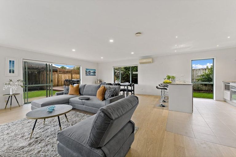 Photo of property in 10b Landon Place, Pukekohe, 2120