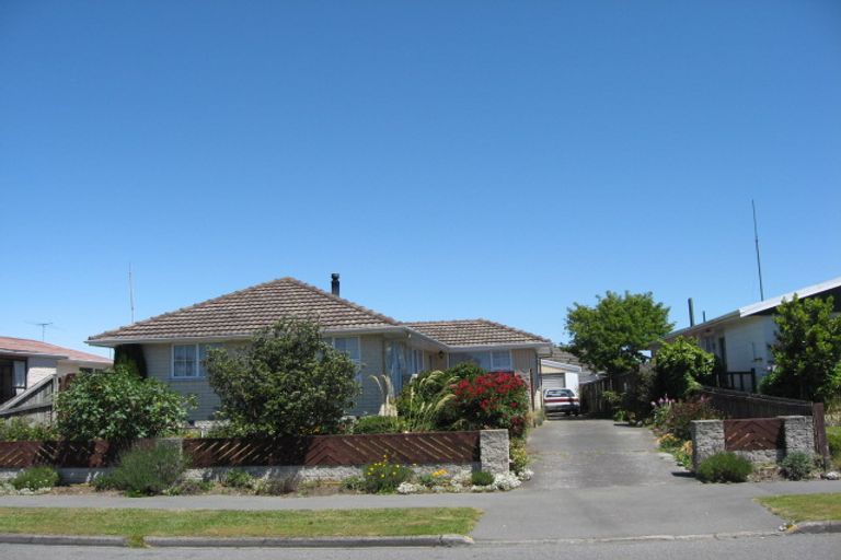 Photo of property in 43 Cottonwood Street, Parklands, Christchurch, 8083