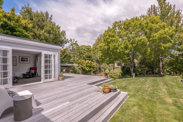 Photo of property in 20 Royds Street, Fendalton, Christchurch, 8014