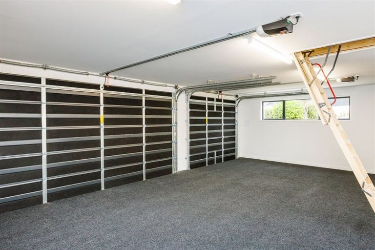 Photo of property in 92 Jickell Street, Hokowhitu, Palmerston North, 4410