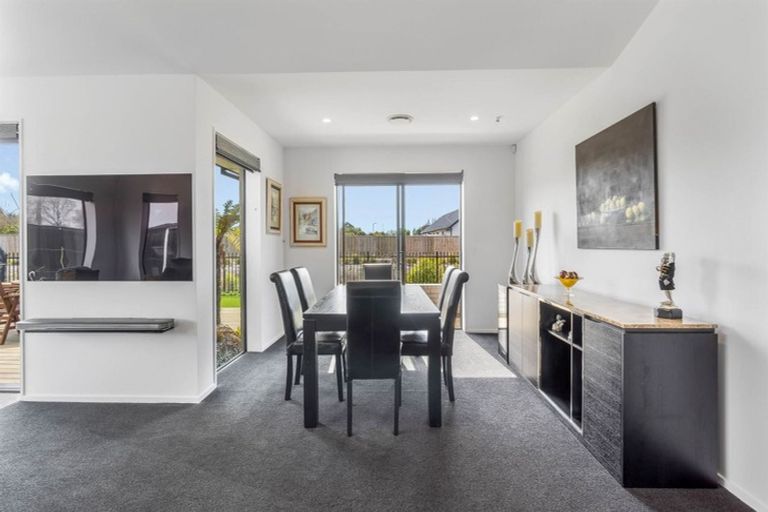 Photo of property in 4 Kinnerton Lane, Casebrook, Christchurch, 8051