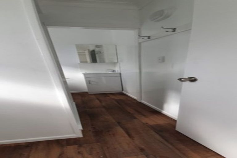 Photo of property in 40 Rangiora Street, Castlecliff, Whanganui, 4501