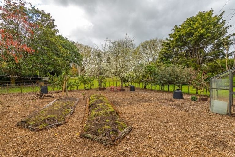 Photo of property in 462 Karaka Road, Karaka, Drury, 2578