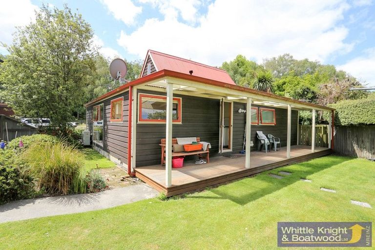 Photo of property in 351 Sawyers Arms Road, Harewood, Christchurch, 8051