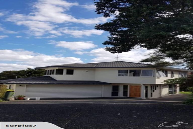 Photo of property in 51 James Evans Drive, Northcote, Auckland, 0627