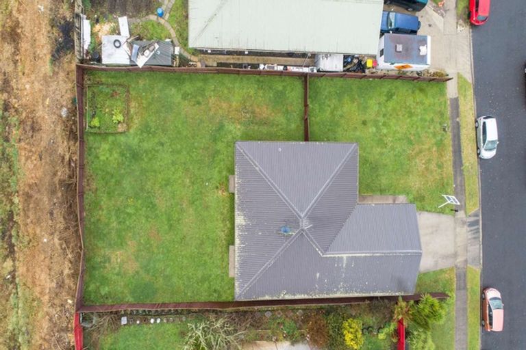 Photo of property in 22 Kittyhawk Place, Melville, Hamilton, 3206