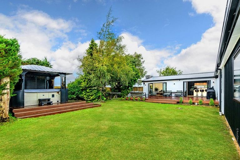 Photo of property in 71 Waddington Road, Waddington, 7500