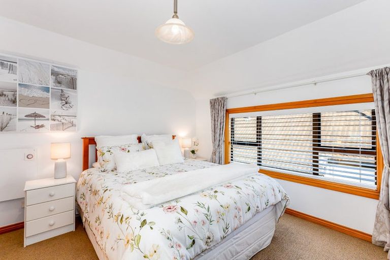 Photo of property in 19 Hinau Street, Woburn, Lower Hutt, 5010