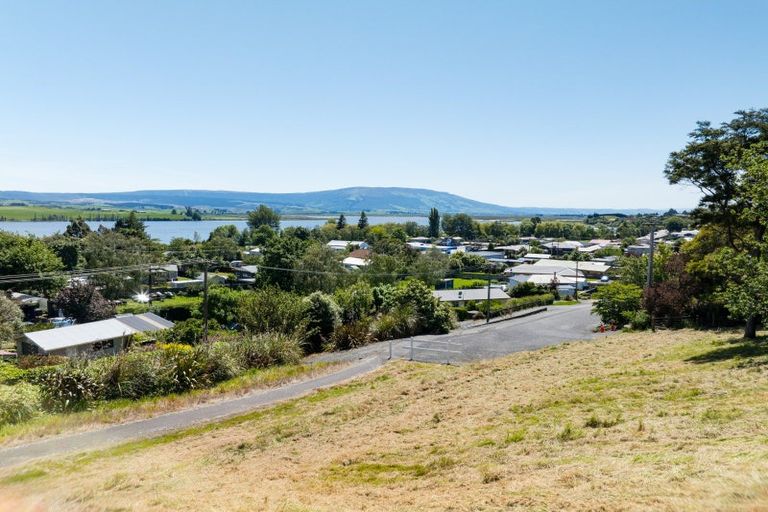 Photo of property in 19 Castle Street, Waihola, Milton, 9073