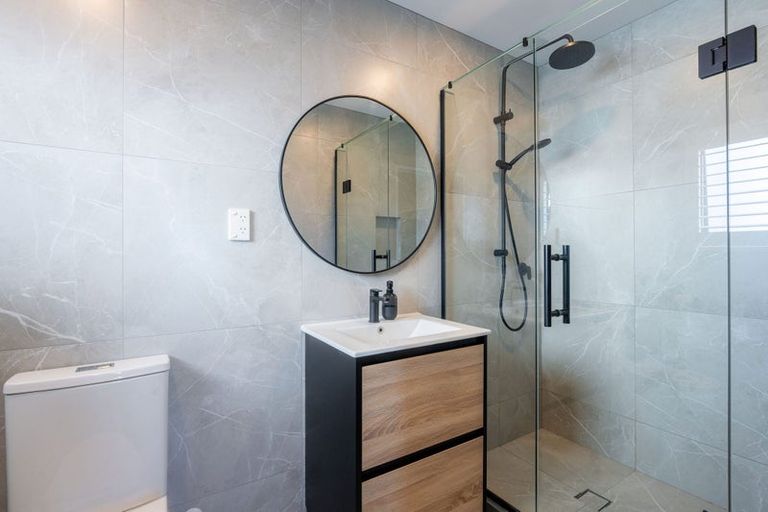 Photo of property in 40a Belmont Terrace, Milford, Auckland, 0620