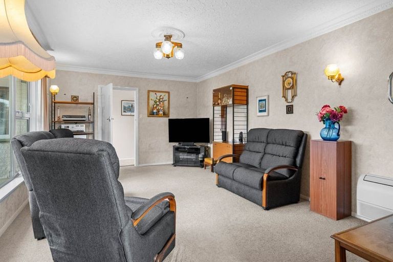 Photo of property in 9 Bermuda Drive, Hornby, Christchurch, 8042