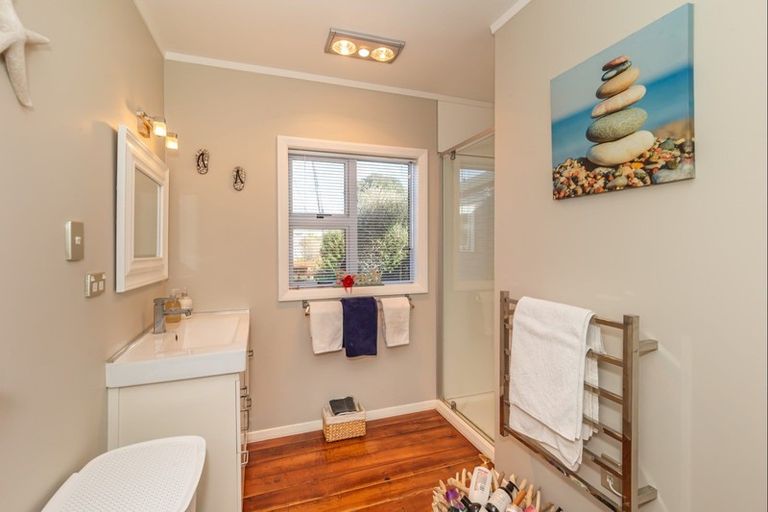 Photo of property in 50 Koputara Road, Himatangi Beach, Foxton, 4891