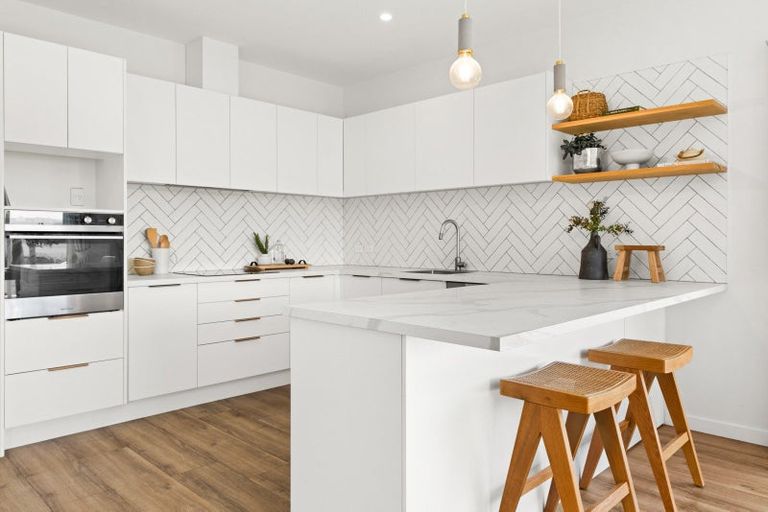 Photo of property in 30 Penrith Road, Poraiti, Napier, 4182