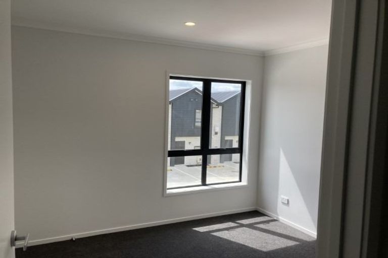 Photo of property in 2/14 Ruakiwi Road, Hamilton Lake, Hamilton, 3204