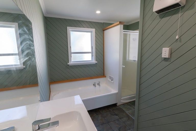 Photo of property in 8 Exeter Street, Abbotsford, Dunedin, 9018