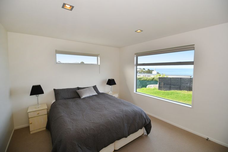 Photo of property in 22 Wonderview Road, Leigh, 0985