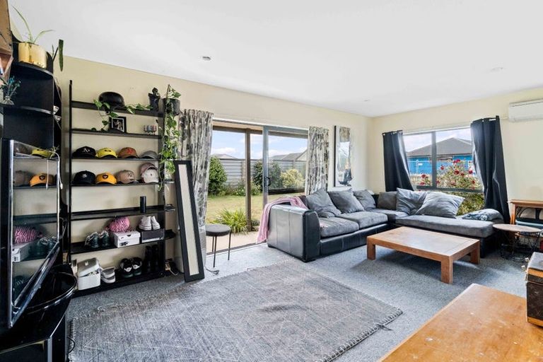 Photo of property in 4 Maleny Lane, Rolleston, 7615