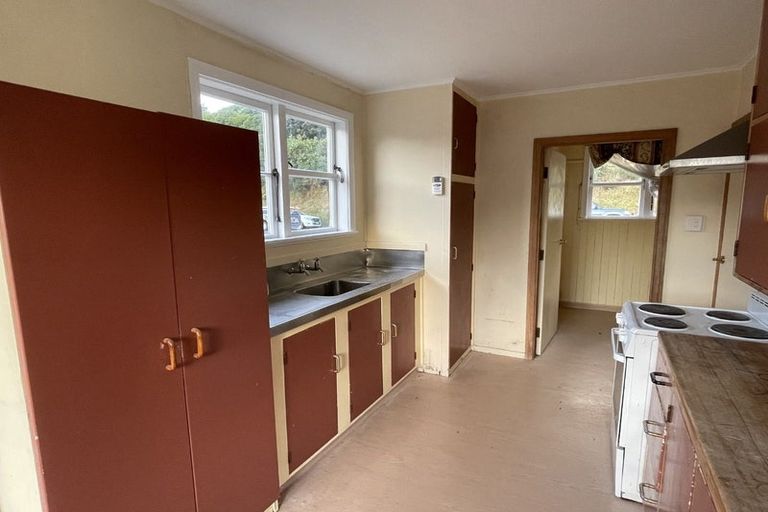 Photo of property in 20 Judd Crescent, Naenae, Lower Hutt, 5011