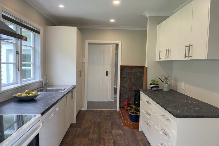 Photo of property in 3 Rowe Parade, Wainuiomata, Lower Hutt, 5014