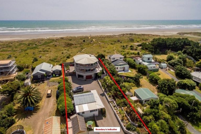 Photo of property in 103 Rua Avenue, Waitarere Beach, Levin, 5510