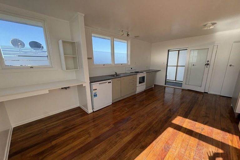 Photo of property in 61 Te Aute Road, Havelock North, 4130