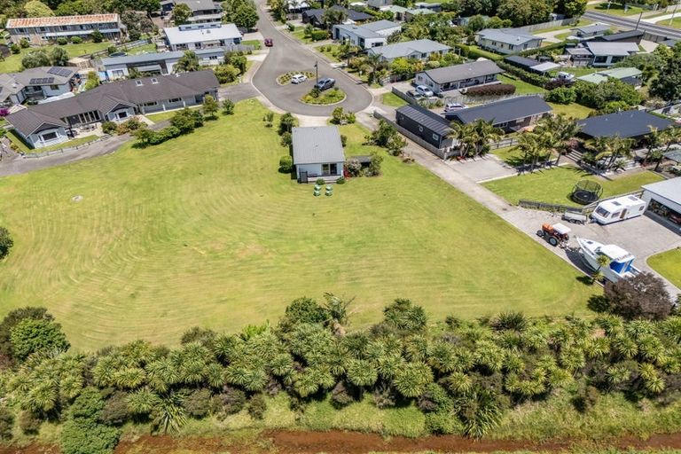 Photo of property in 20 Summer Lane, Tairua, 3508