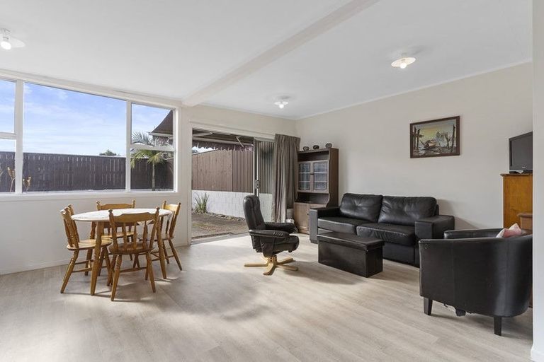 Photo of property in 118 Aberdeen Place, Whangamata, 3620