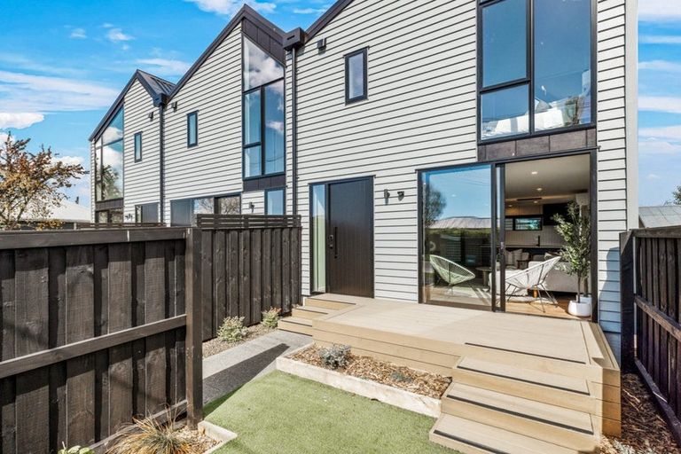 Photo of property in 1/54 Wildberry Street, Woolston, Christchurch, 8023
