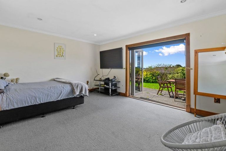 Photo of property in 48 Hamon Place, Pukehangi, Rotorua, 3015