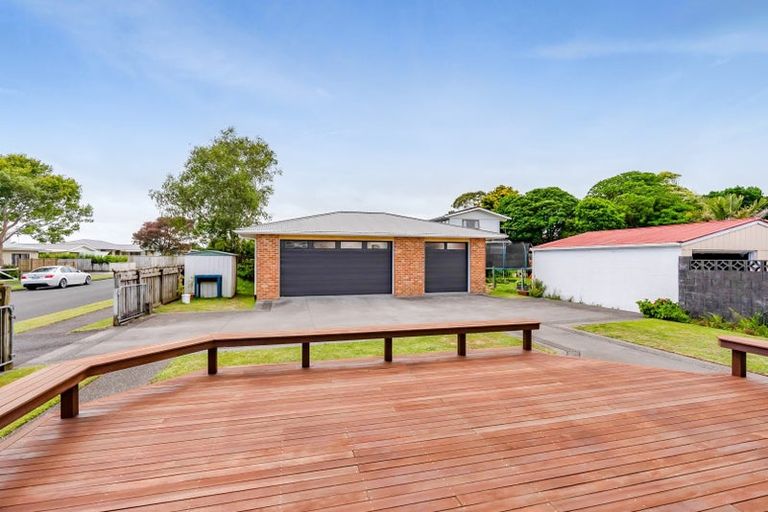 Photo of property in 239 Mangorei Road, Merrilands, New Plymouth, 4312
