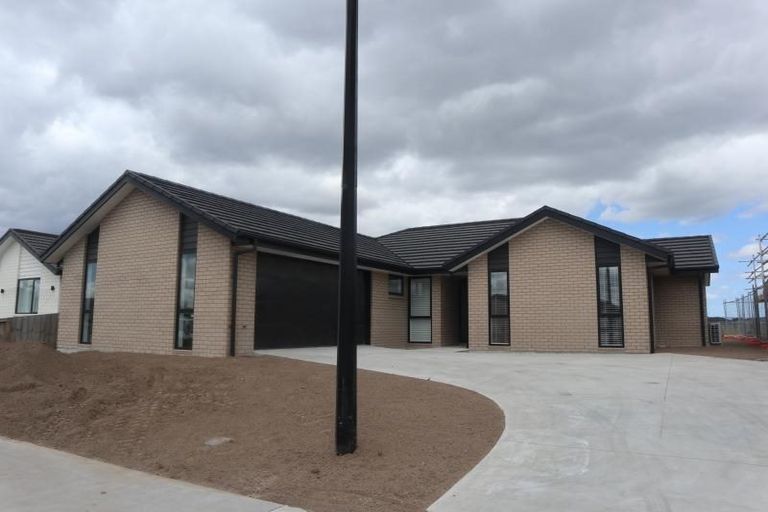 Photo of property in 9 Kimbrae Drive, Rototuna North, Hamilton, 3210