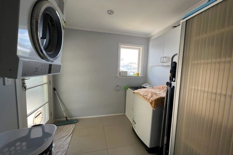 Photo of property in 6 Wood Avenue, Howick, Auckland, 2014