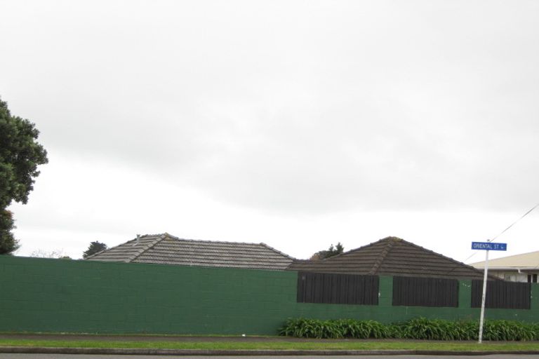 Photo of property in 7 Oriental Street, Welbourn, New Plymouth, 4312
